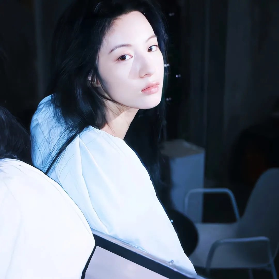 一半是火焰,一半是海水